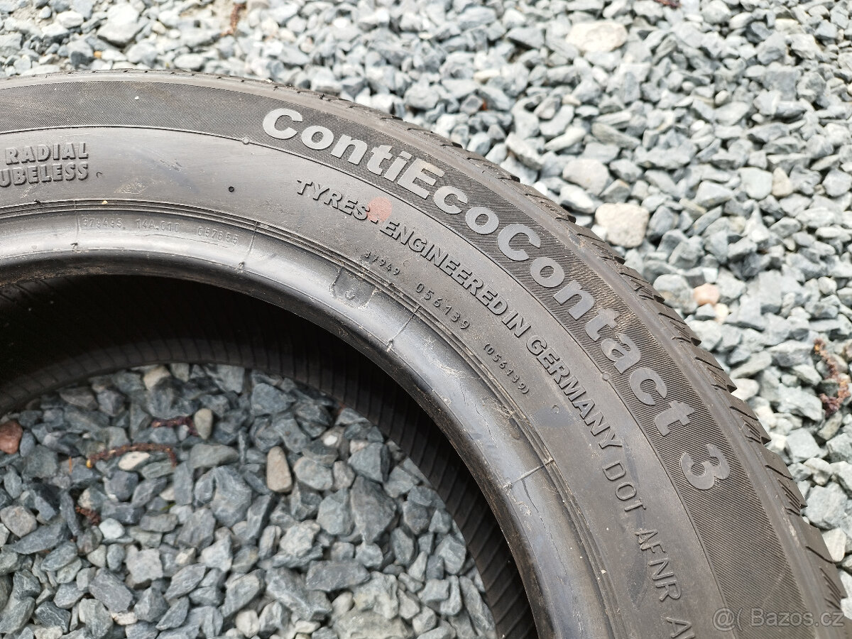P: Letní pneumatiku Continental 165/70 R14 81T - 2