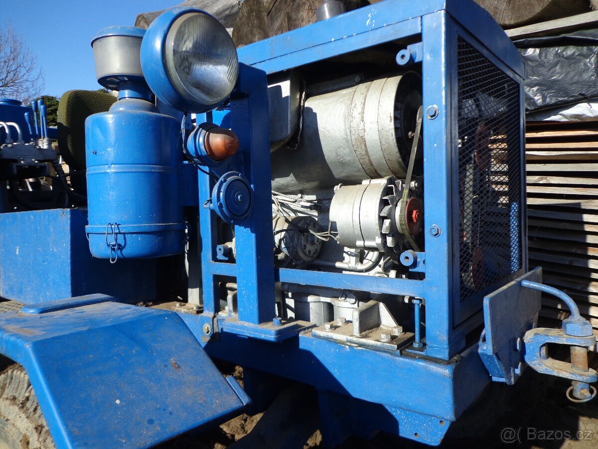MALOTRAKTOR  DOMACI VYROBY - 2