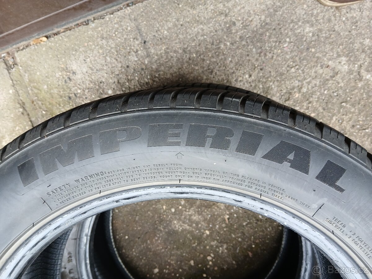 2ks zimní pneu 215/55/17 - 2