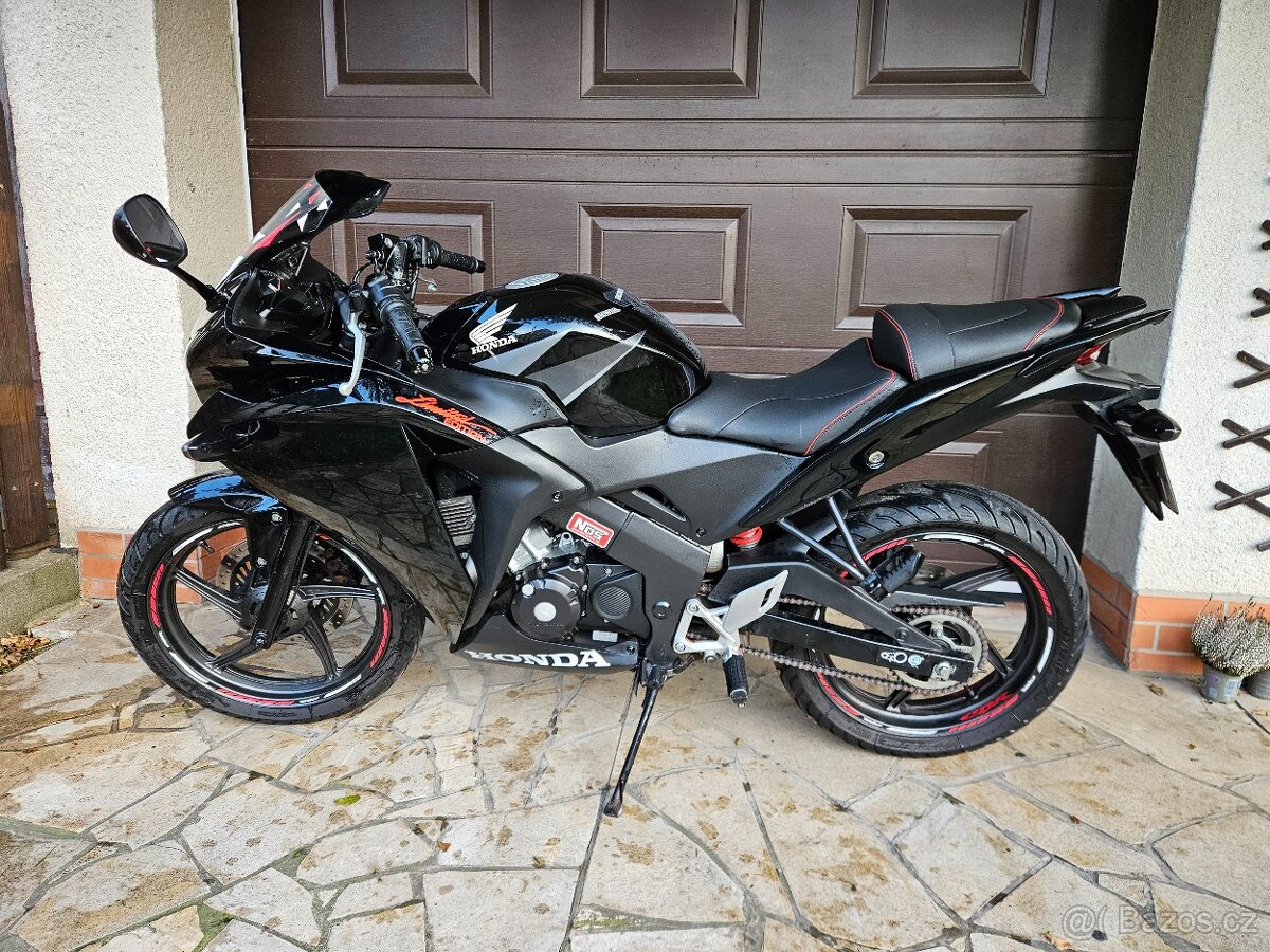 Honda CBR 125R – 2012 - 2