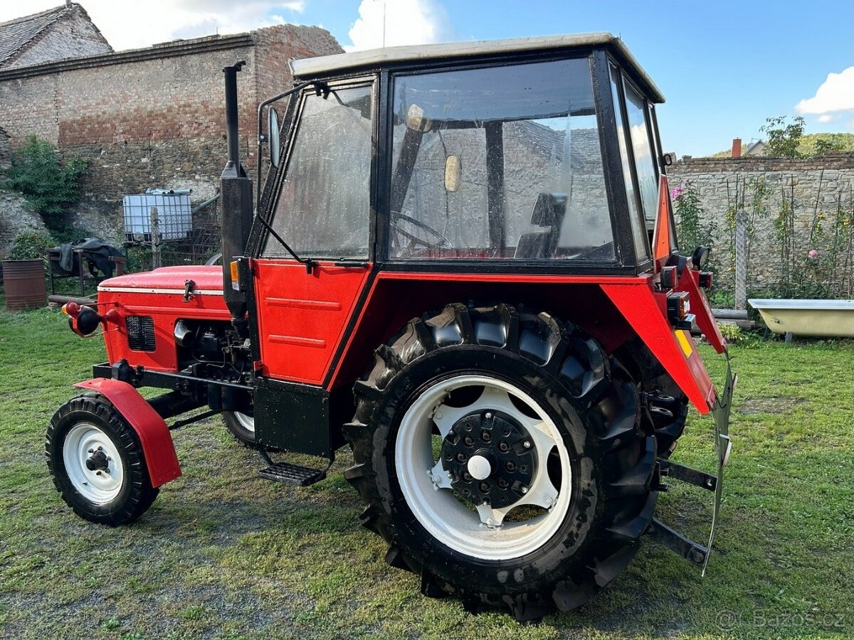 Udržovaný ZETOR 5611 s doklady a SPZ - 2