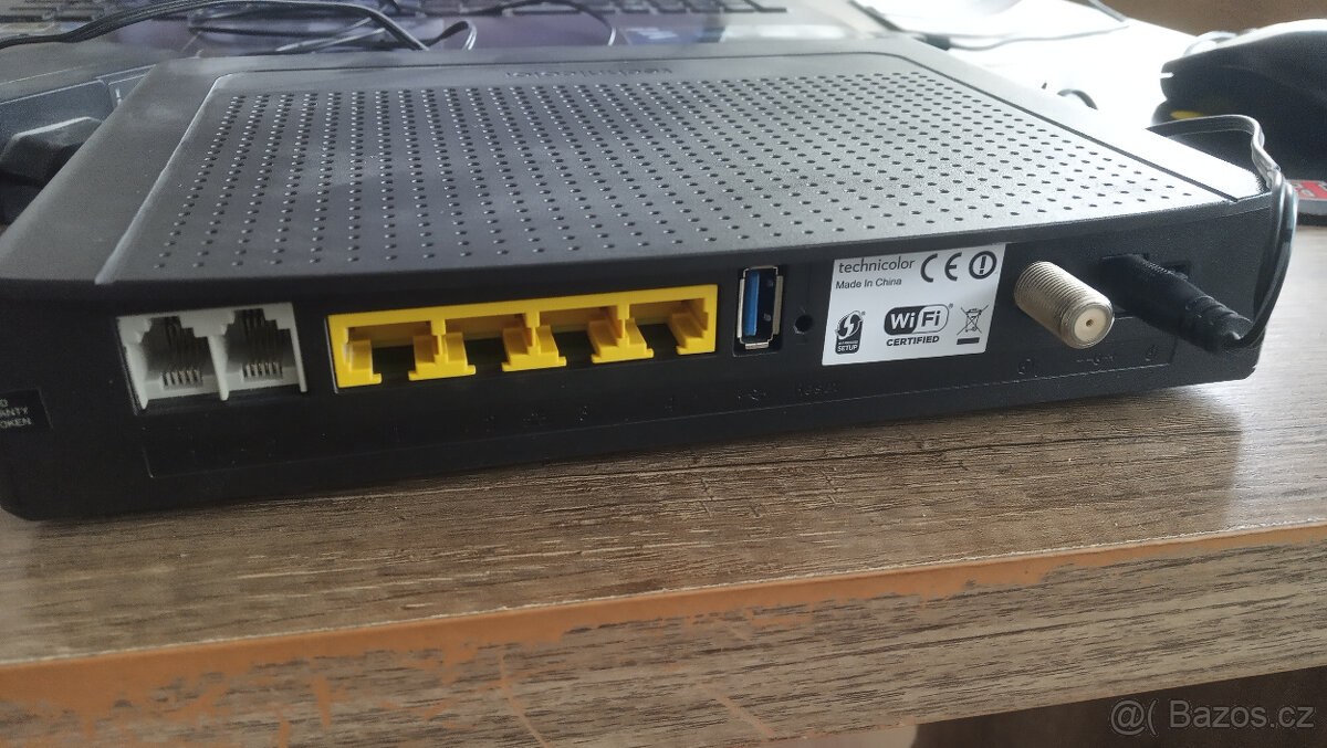 Prodám modem Technicolor TC7200U na internet UPC-vodafone - 2