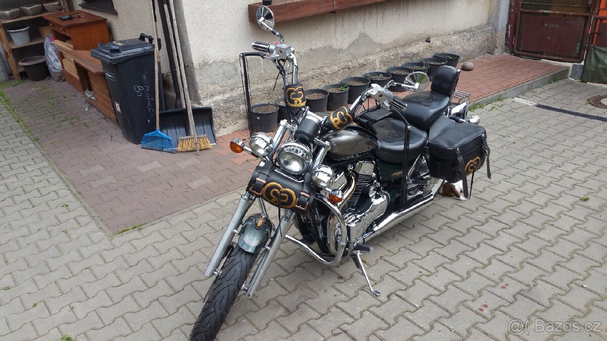 Suzuki Intruder VS 1400 - 2