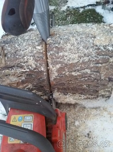 Štípací klin na dřevo, na štípaní při řezání pílení dřeva - 2