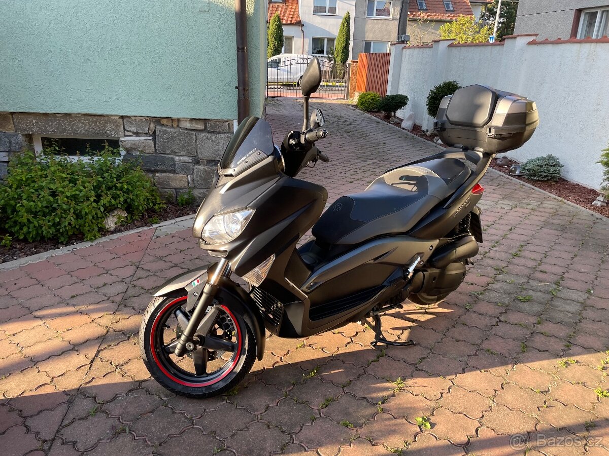 Yamaha X-MAX 125 MOMODESIGN - 2