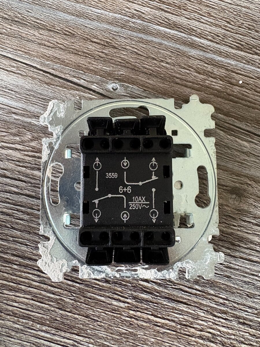 ABB levit, žaluziova tlačítka, vypínače, rámečeky - 2