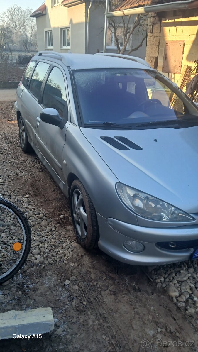 Peugeot 206sw - 2