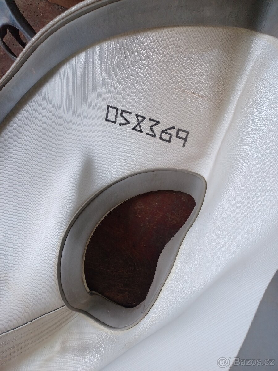 Cisterna Feldbinder, Spitzer - 2