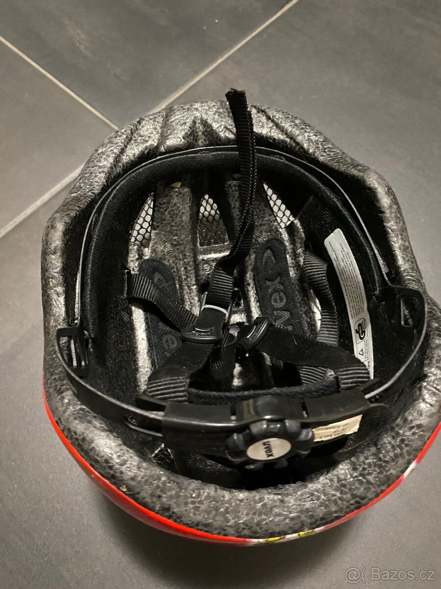 Uvex přilba na kolo - 2