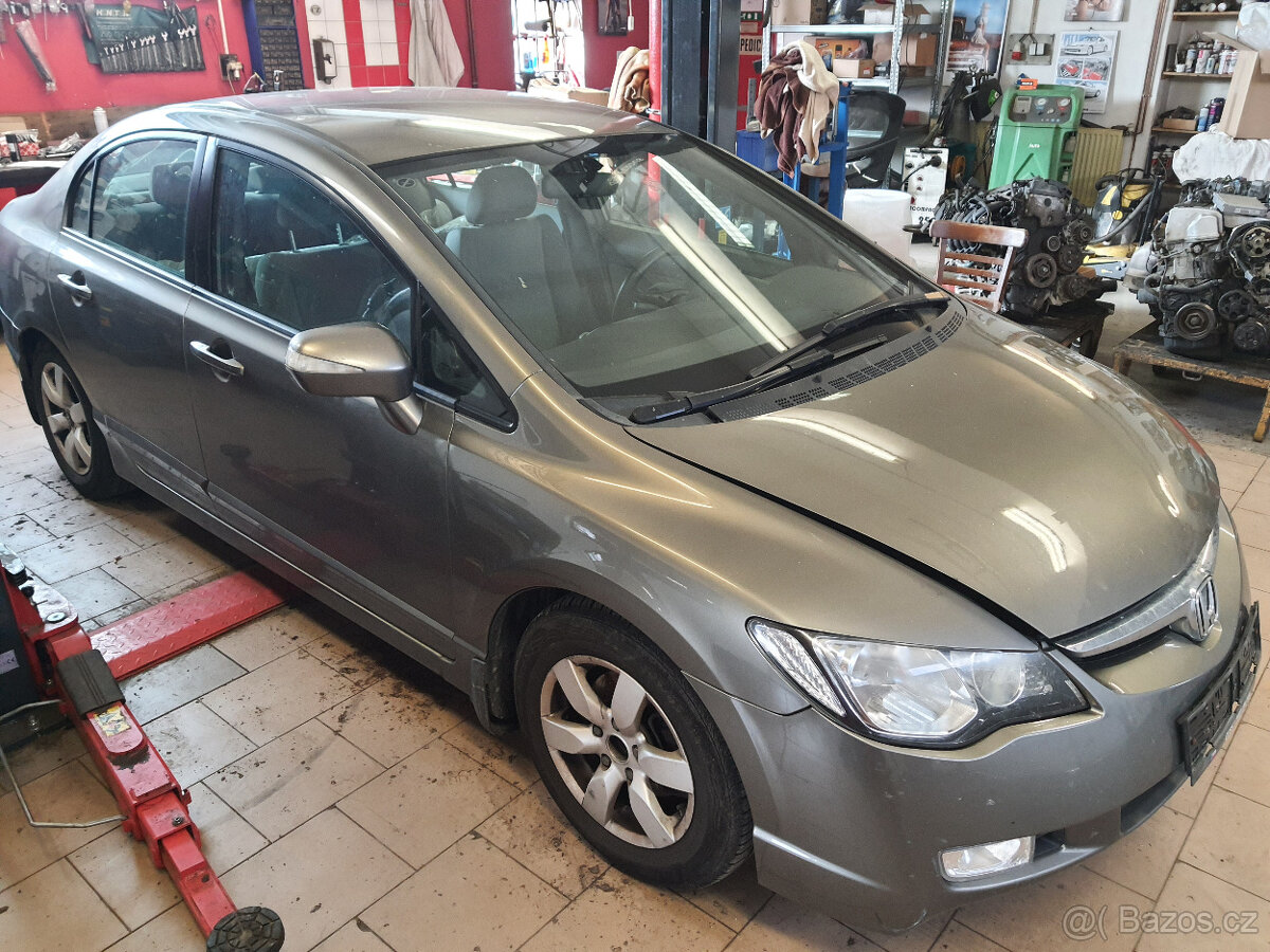 Náhradní díly Honda Civic 8G FD 1.8 - 2