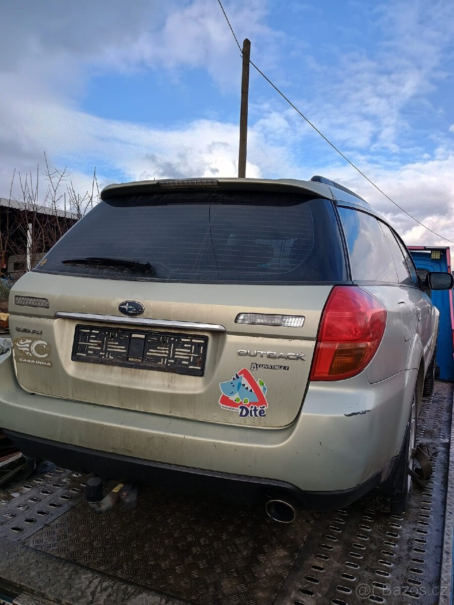 Subaru Outback 2.5i - 2