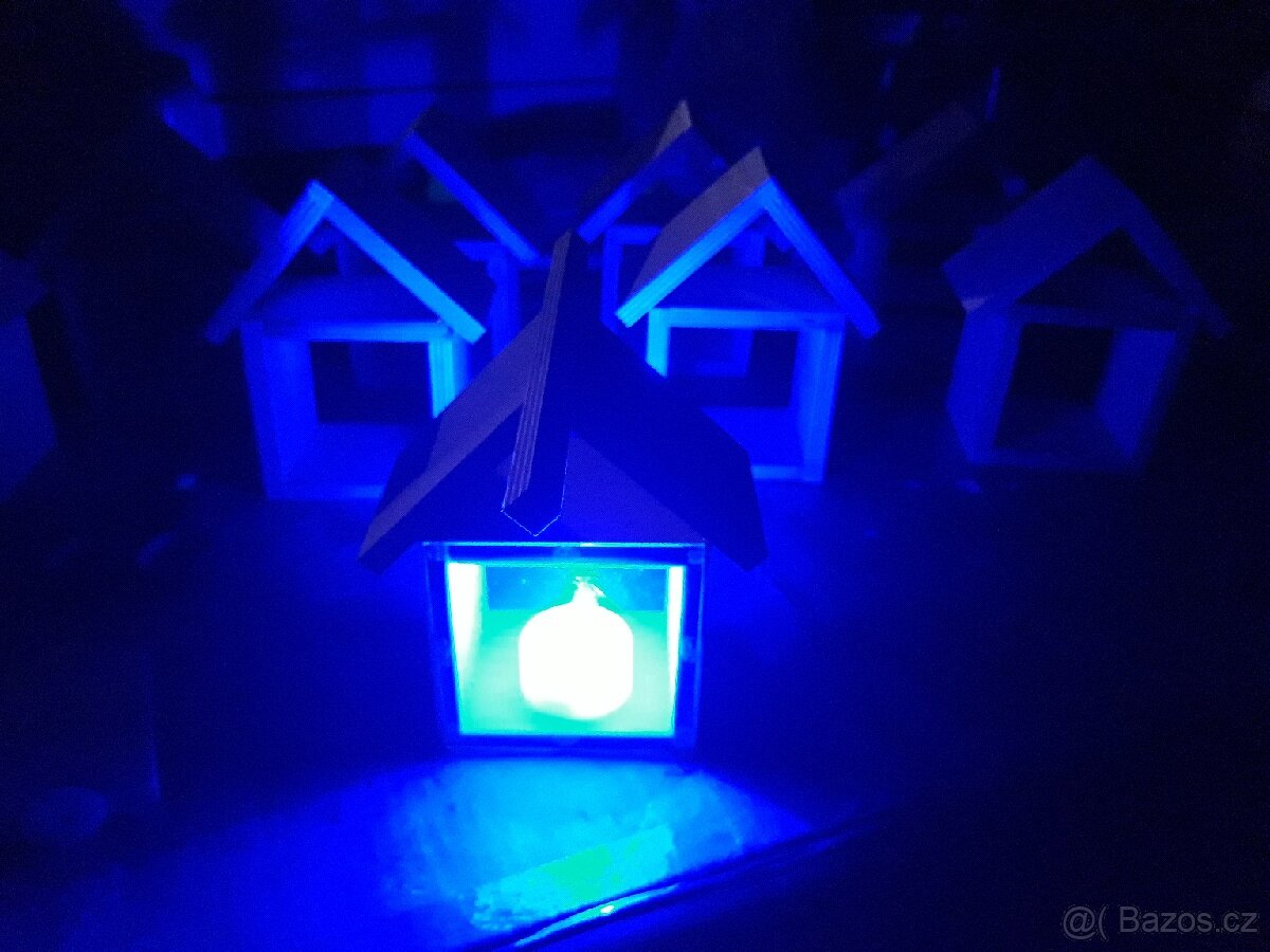 Dekorativní domeček. - 2