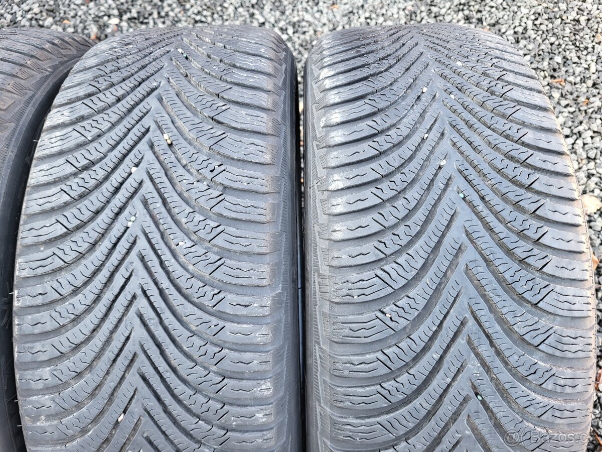 4x 215/55/17 Michelin zimní pneu - 2