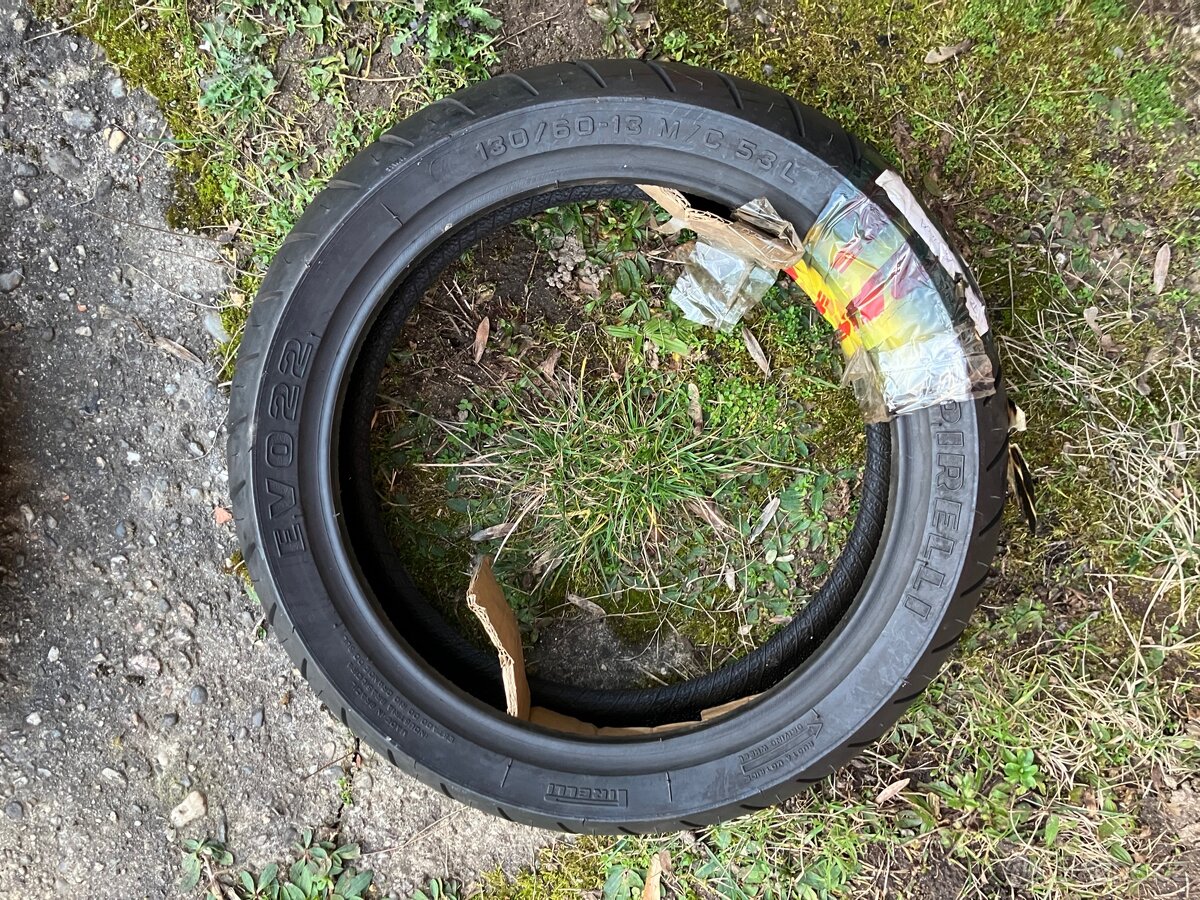 Pneumatika PIRELLI - 2