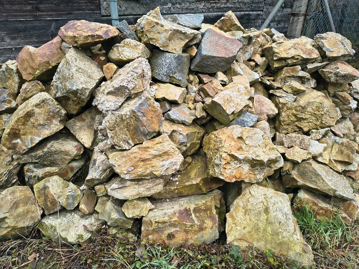 Daruji kámen na skalku zdarma - 2