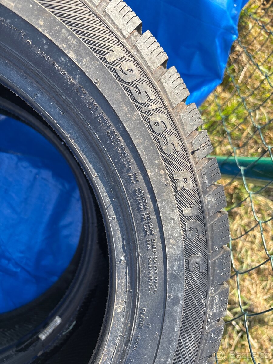 195/65R16C 104/102T - 2
