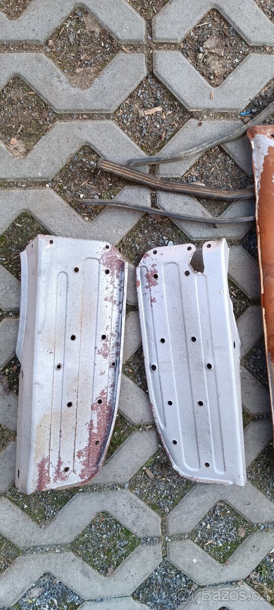 Revma plechy Jawa 05 - 2