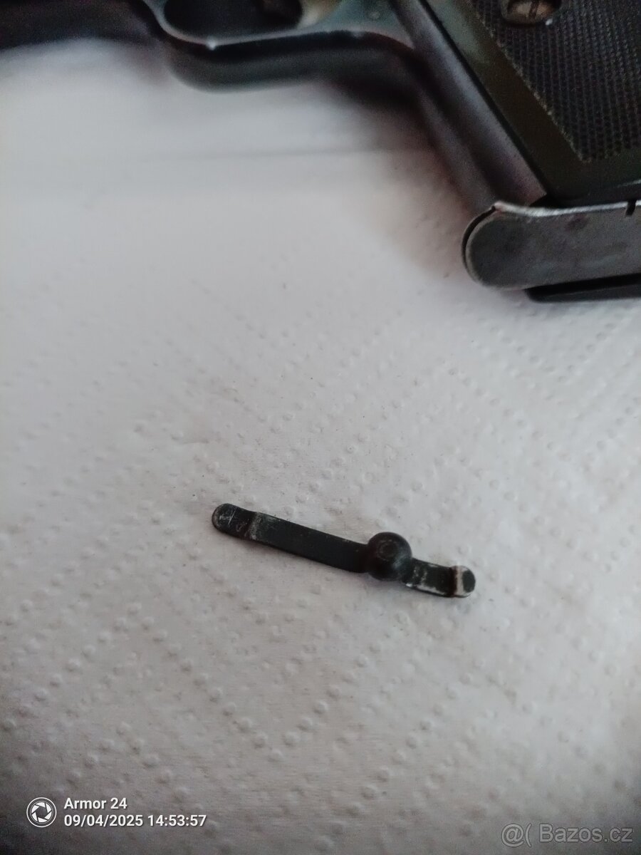 Pistole ČZ 27/7,65 Browning - 2