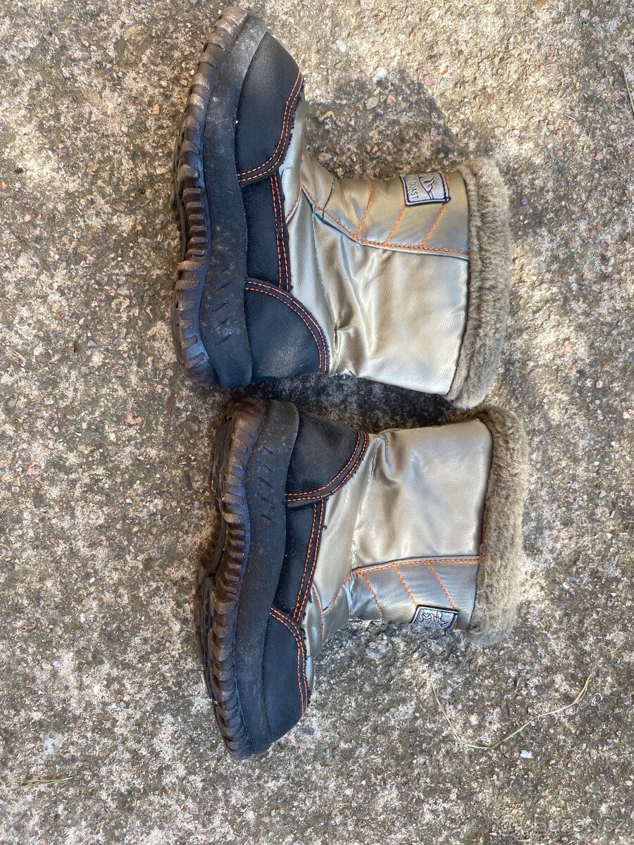 Zímní sněhule - 2