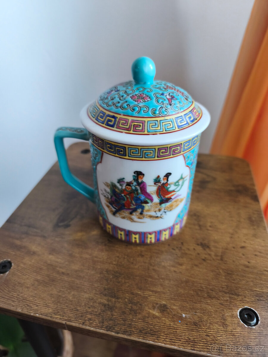 Hrníček s pokličkou - 2