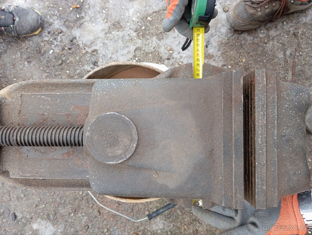 Strojní svěrák - 2