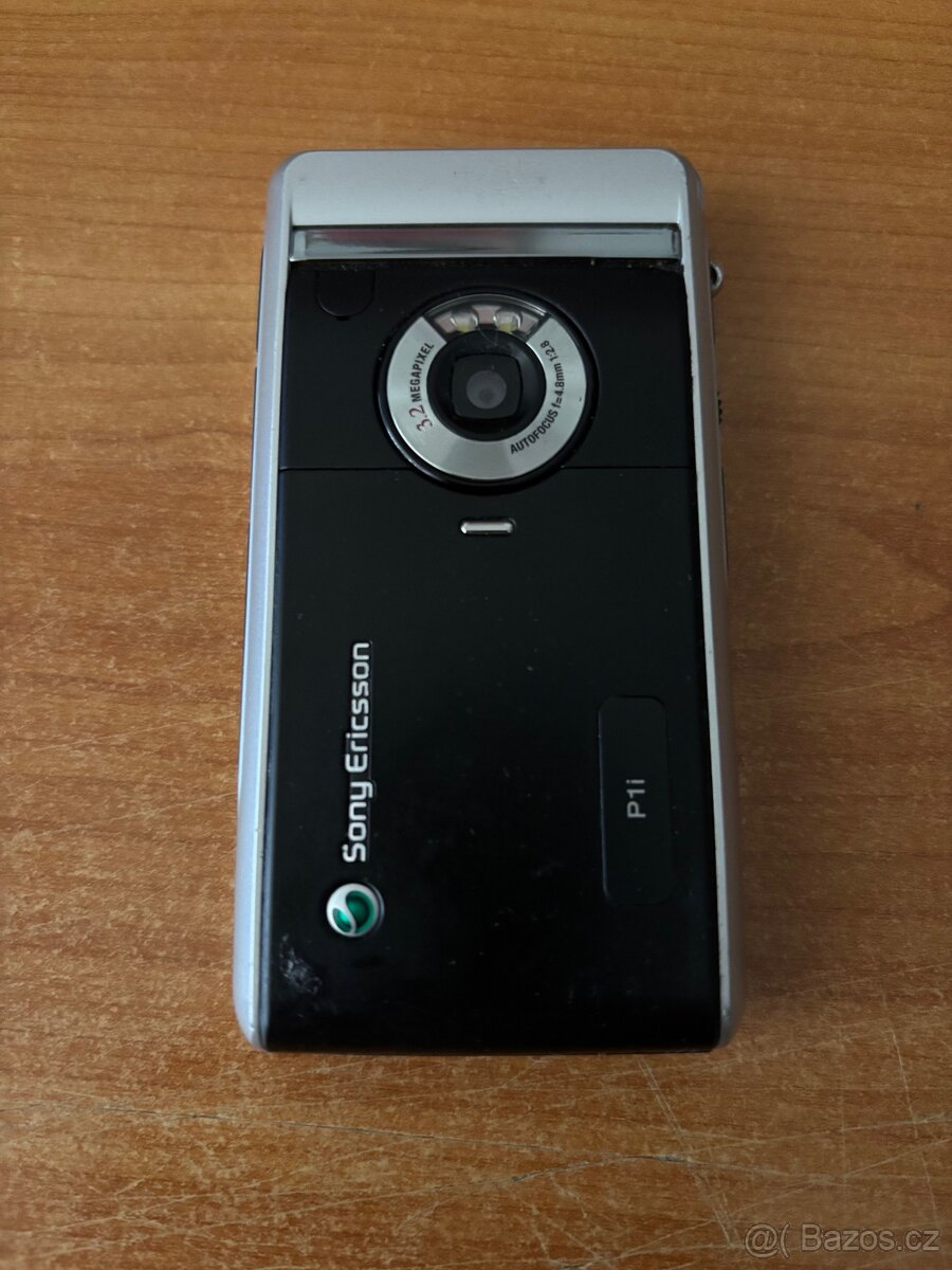 Sony Ericsson P1i - 2