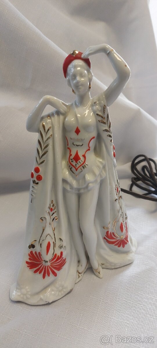 Porcelánová soška - 2