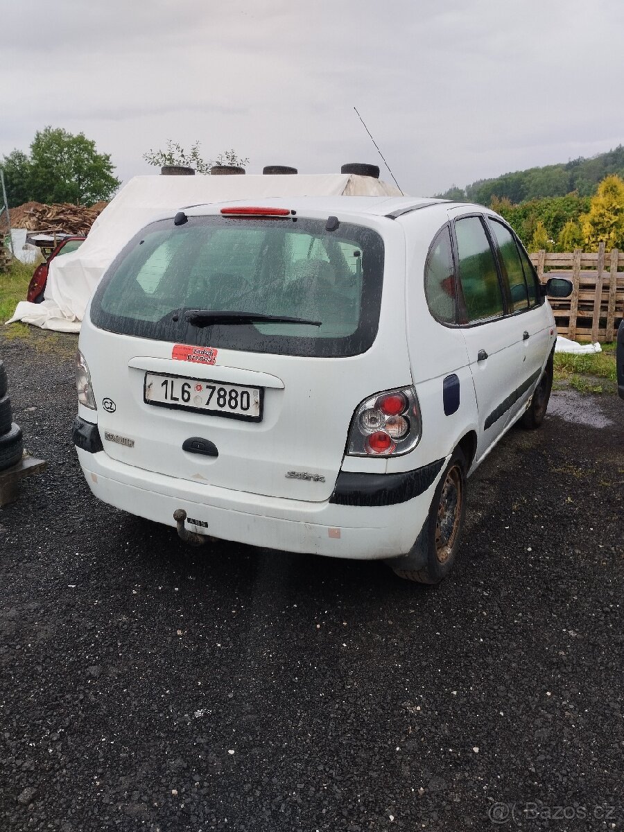 Renault Scenic - 2