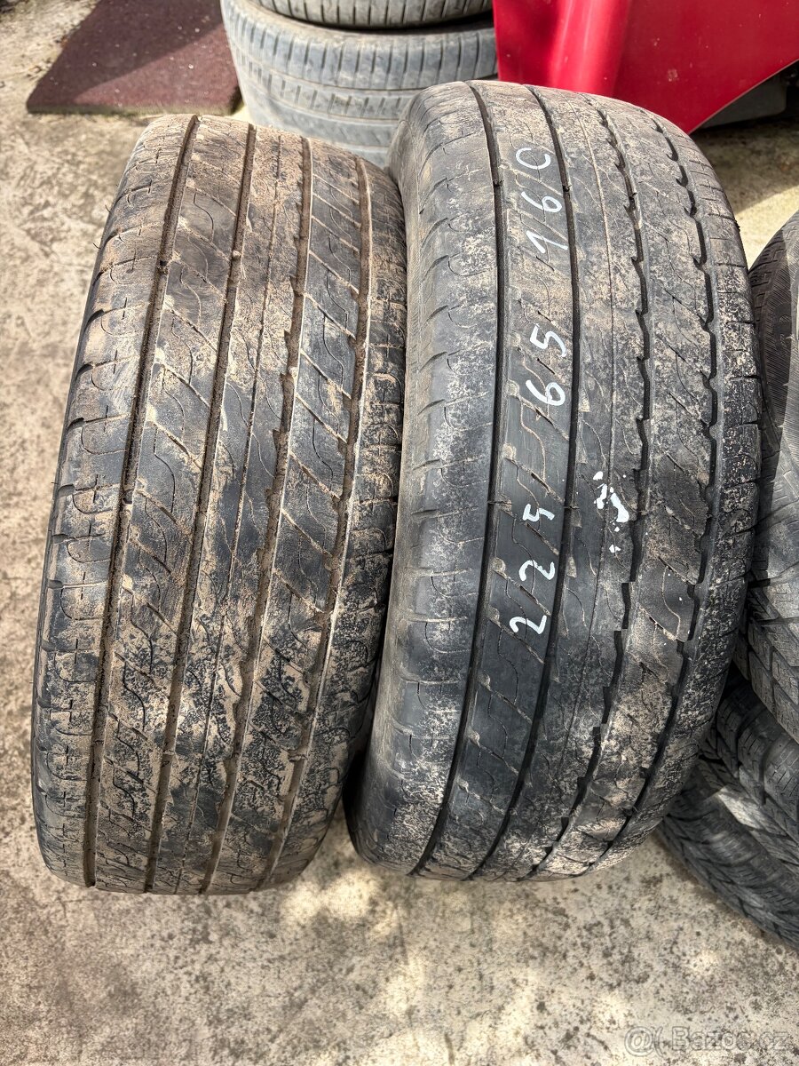 225/65/16C - 2