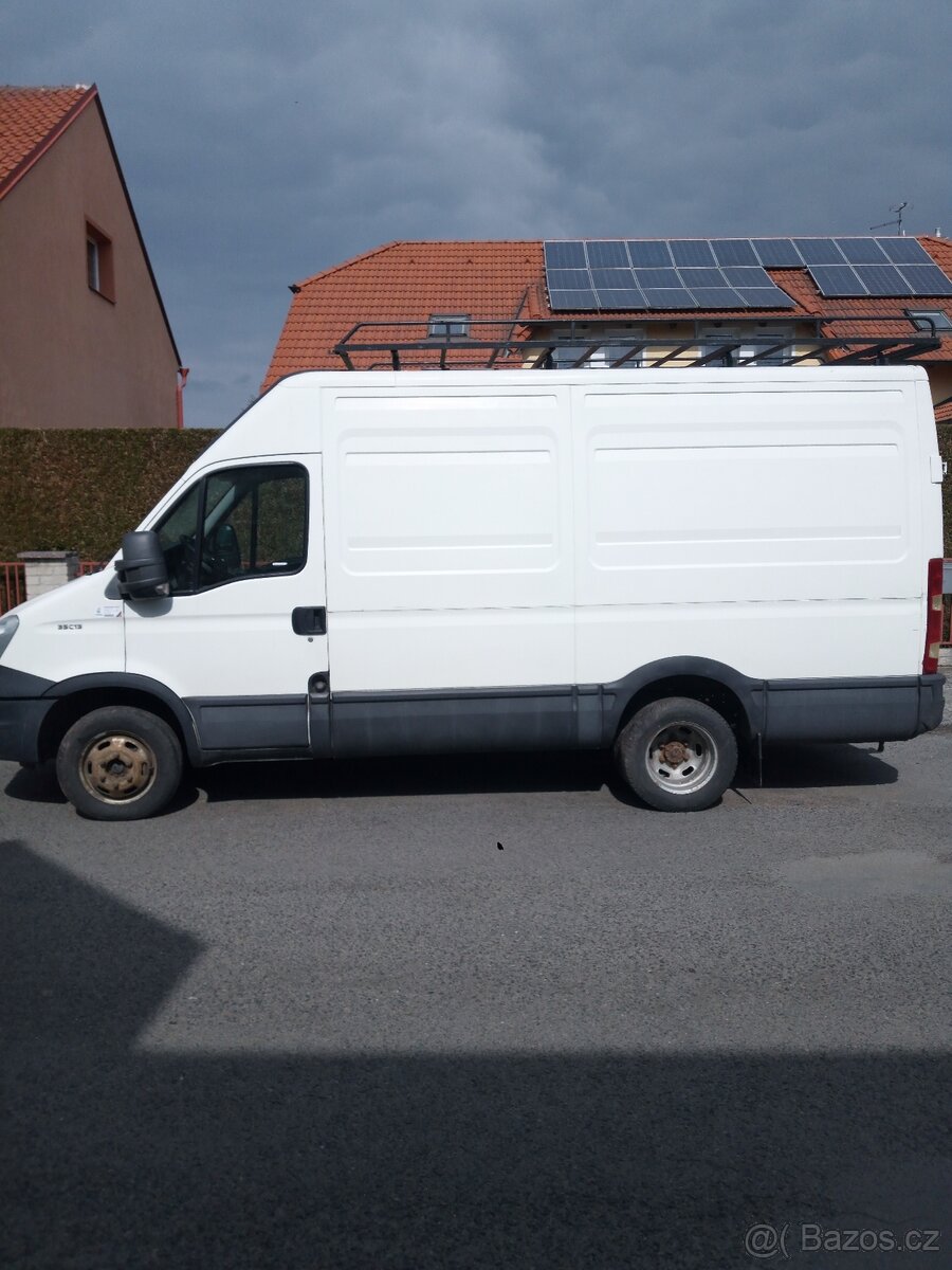 IVECO DAILY 35C13 R.V.2014-VADA PŘEVODOVKY - 2