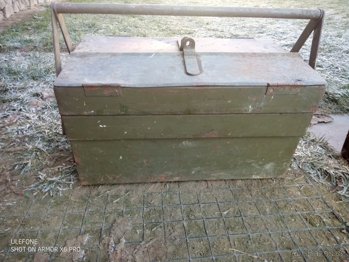 Bedny na nářadí - 2