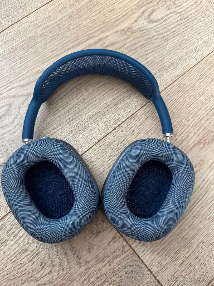Apple AirPods Max (blankytně modré) - 2