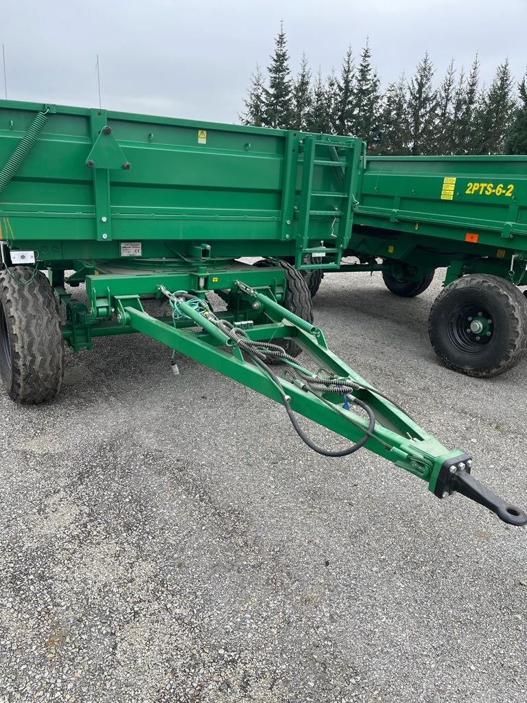 Traktorovy vlek,navěs, přívěs, (sklopení try strany) Belarus - 2