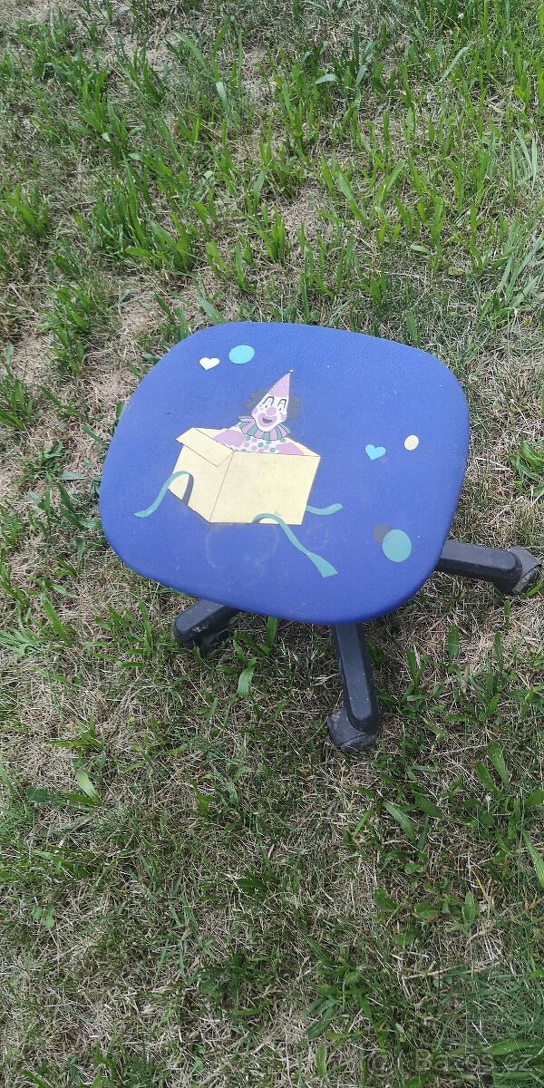 DĚTSKÁ POLOHOVACÍ ŽIDLIČKA - 2