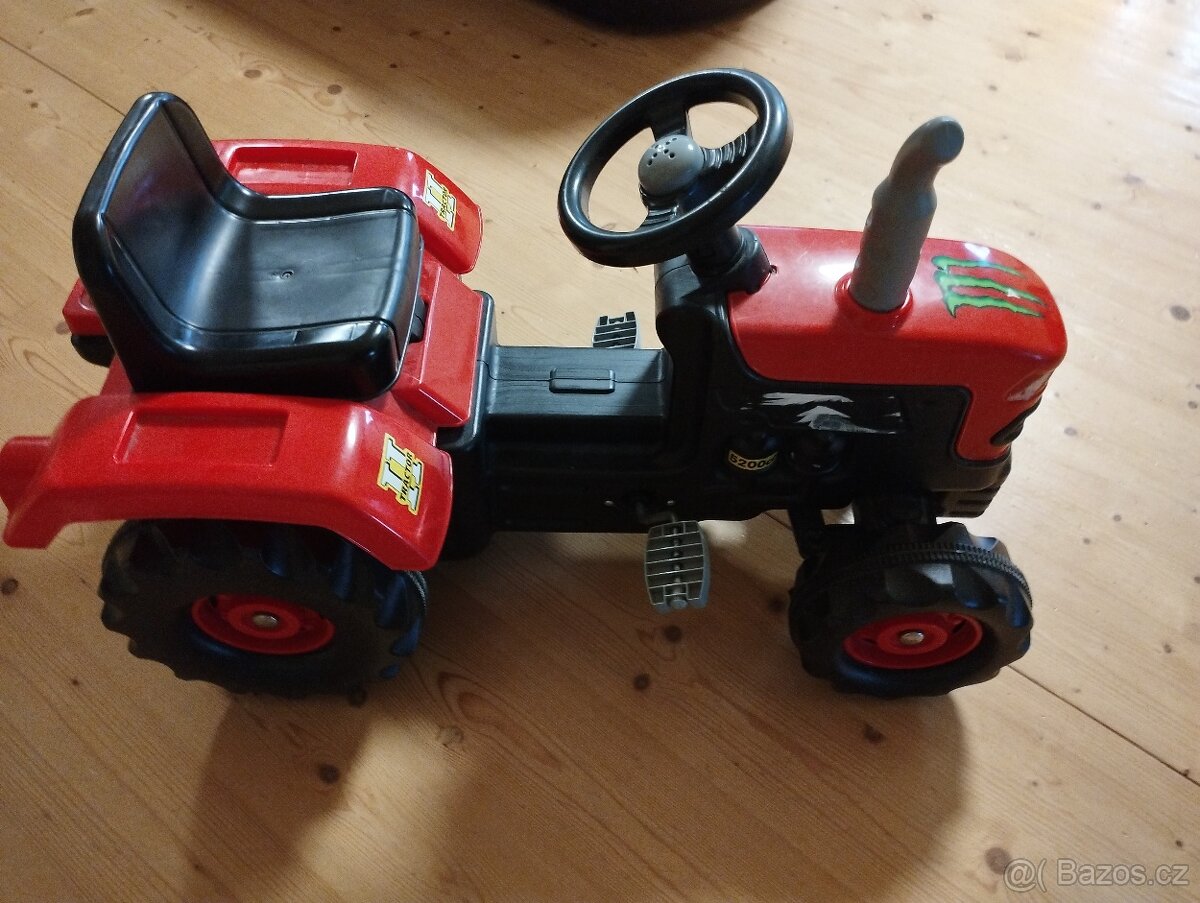 Šlapací traktor - 2