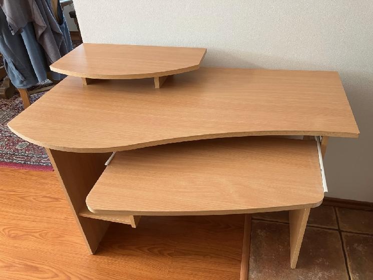 Prodám stolek - 2