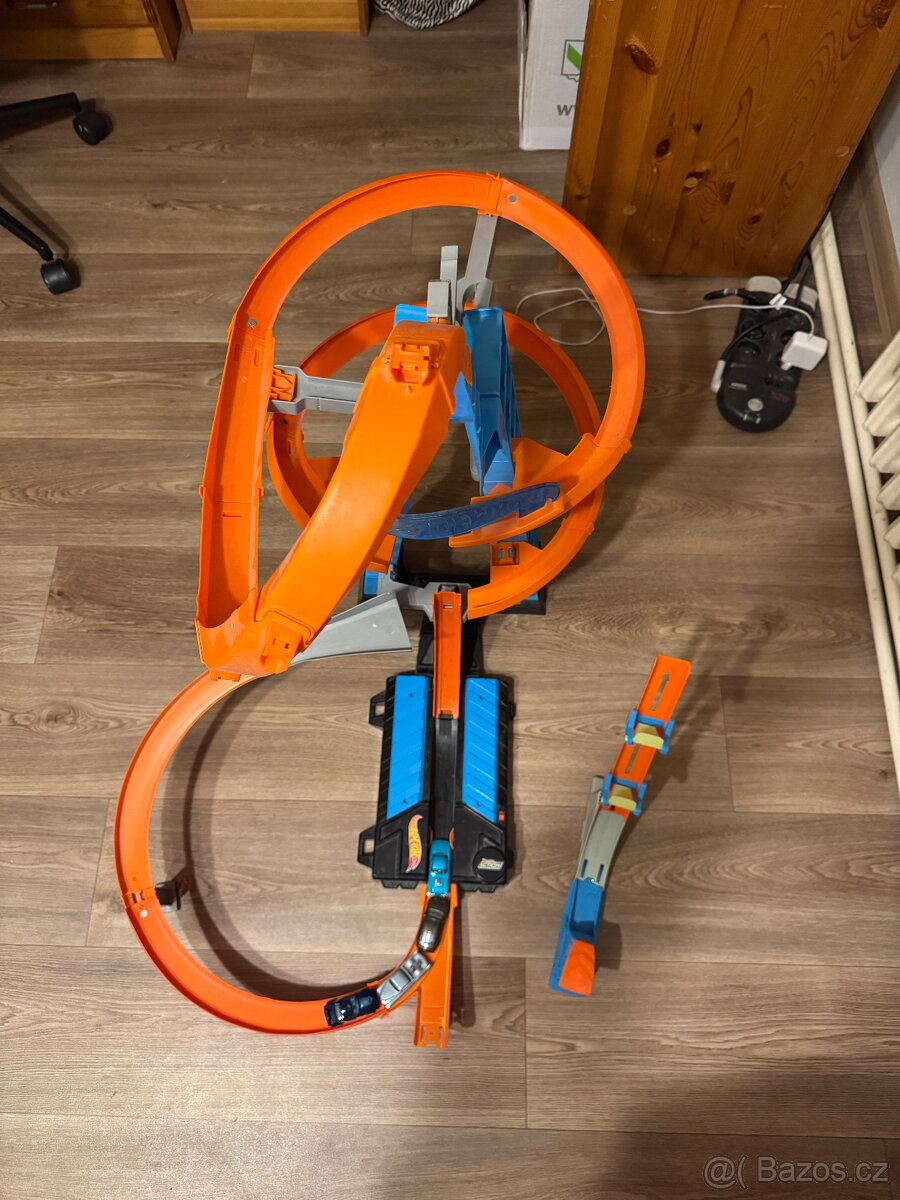 Autodráha Hot Wheels Sky Crash Tower - 2