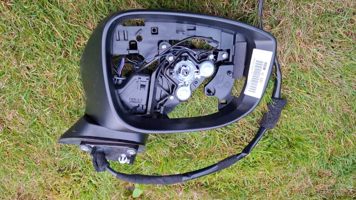 Mazda CX-5 II 2 CX5 2017 - 2025 - prave zpetne zrcadlo - 2