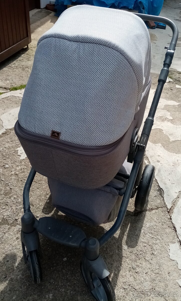 Kočárek Adamex,3.kombinace, šedý, čistý - 2