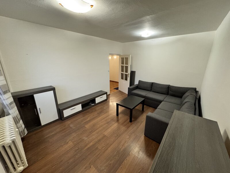 Pronájem bytu 2+1 s lodžií - Napajedla - 2