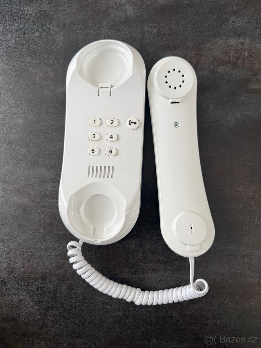 Domácí telefon Tesla - 2