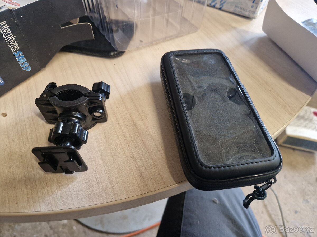 Interphone smartphone holder - 2