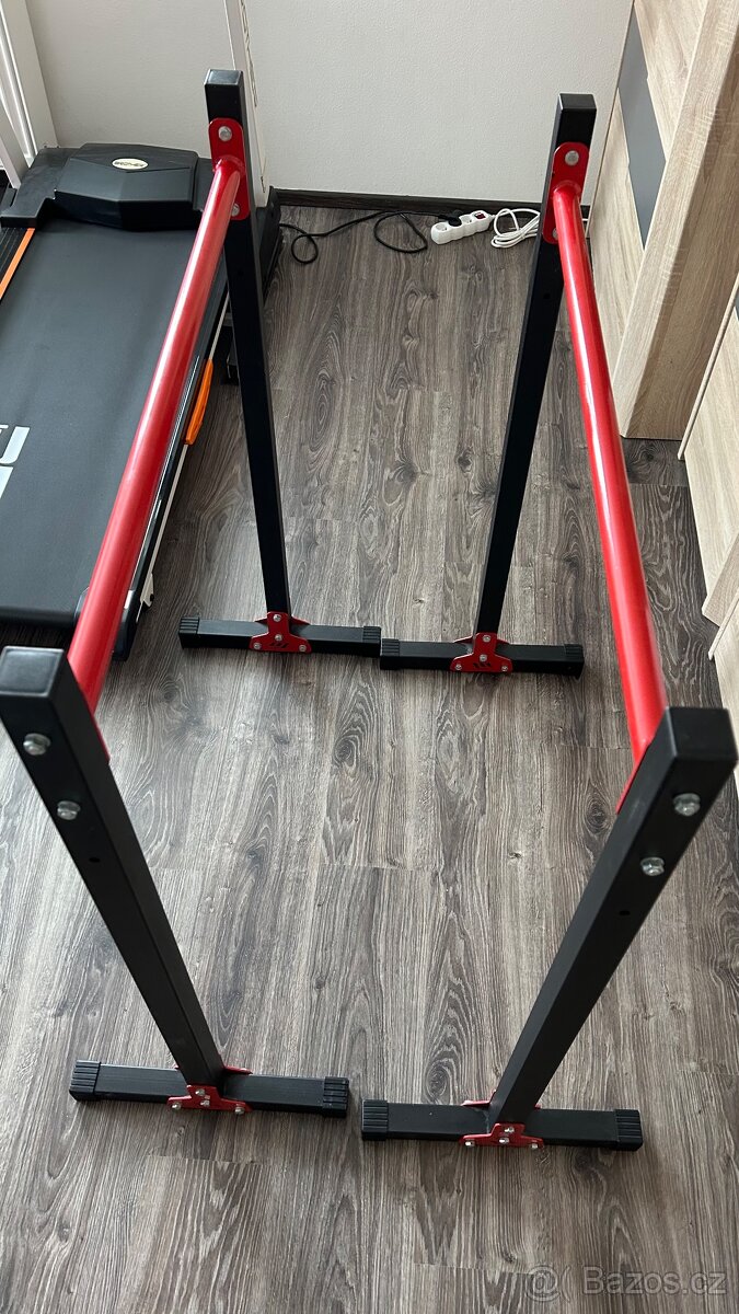 Stojanová bradla Marbo MH-D211 - 2