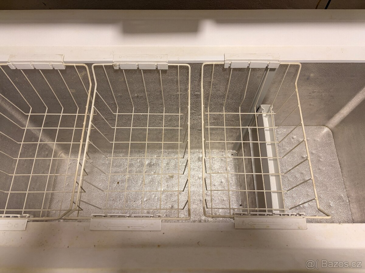 Pultový mrazák 280l - 2