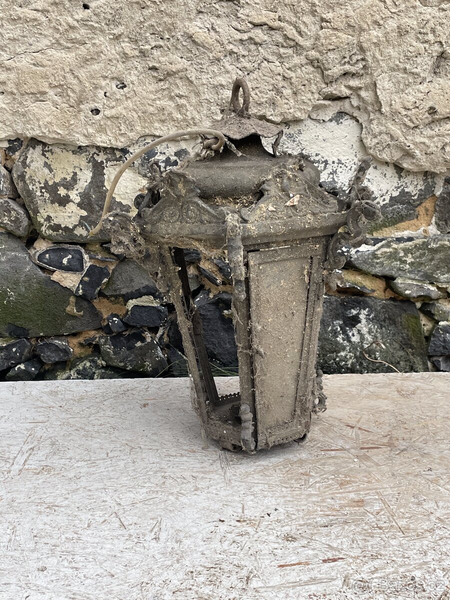 starožitný lustr - 2