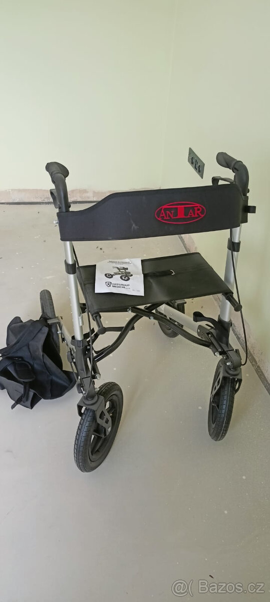 Chodítko pro seniory - 2