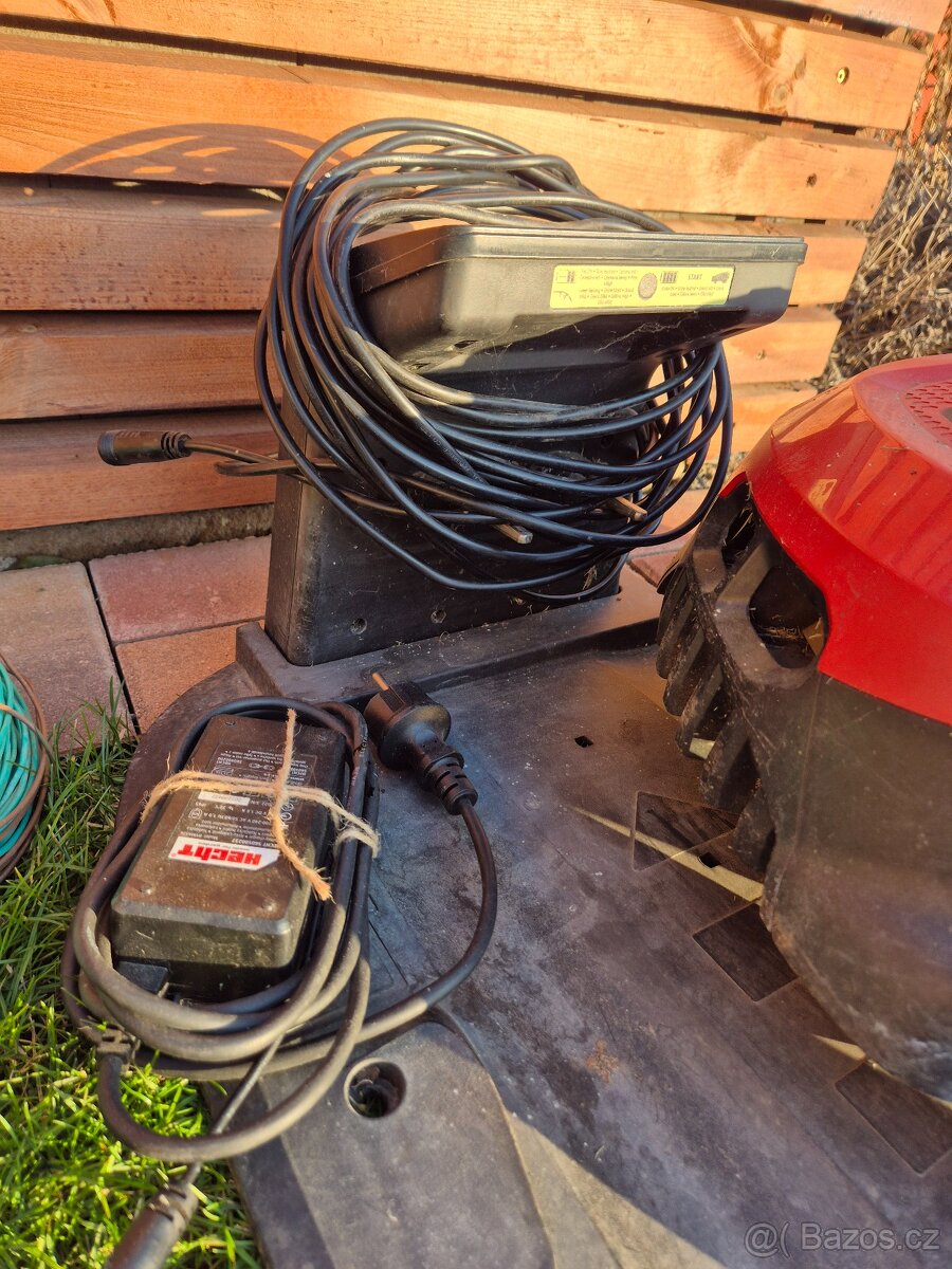 Robotická sekačka Hecht 5608 - 2