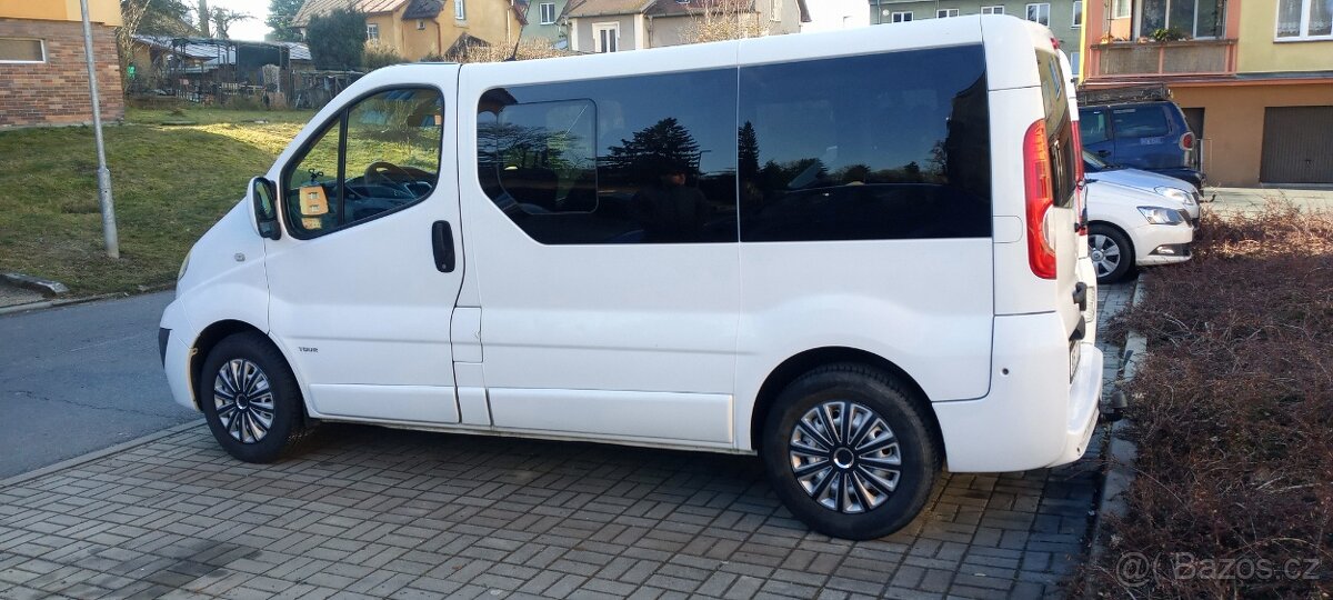 Opel Vivaro tour - 2