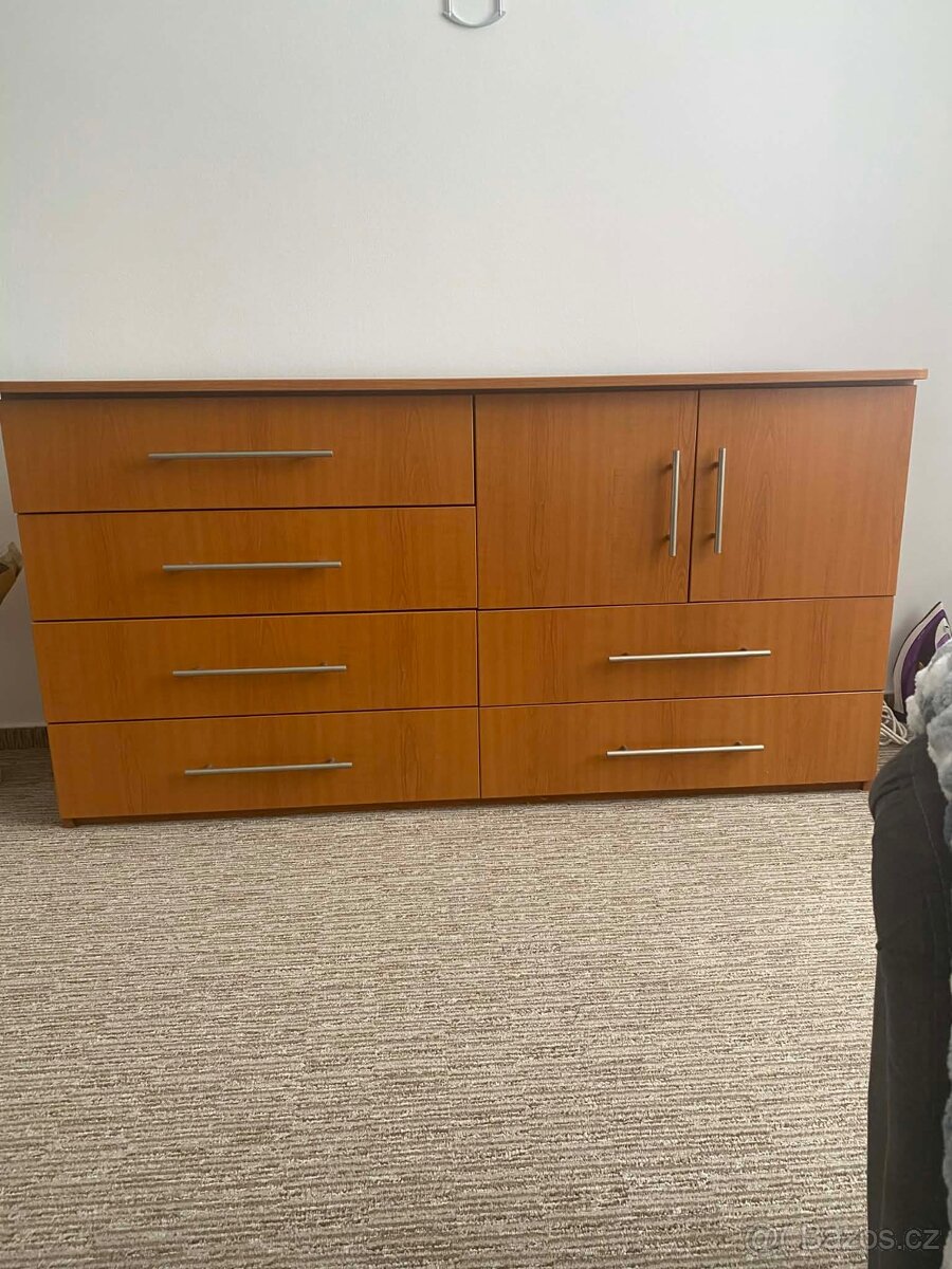 prodám nábytek z obyvací místnosti - 2