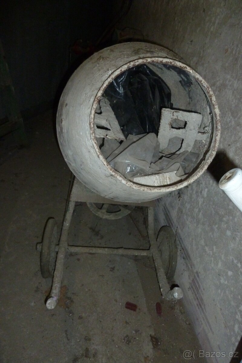 Nabízím ke koupi stavební míchačku - 2